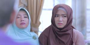 Warna Cinta Hijab Love Story