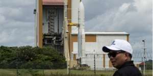 BRIsat, Satelit Perbankan Pertama di Dunia Diluncurkan