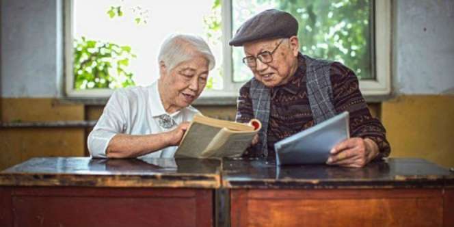 Pasangan Lanjut Usia Paling Romantis di Dunia