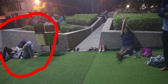 Muda-Mudi Bermesraan di Depan Masjid, Ridwan Kamil Berang
