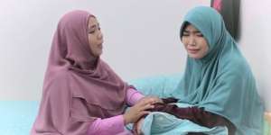 Katanya Cinta, Tapi Kok Gitu?