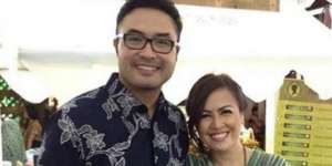 Surya Saputra Tinggikan Derajat Istri, Netizen Baper...