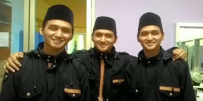 Demi Hafal Alquran, Hafiz Tampan Kembar Tiga Pilih Cara Ini