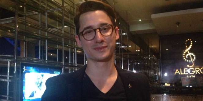 Nino Fernandez Buka Kedai Kopi `Kaki Lima`