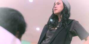 Lemon Honey Tak Butuh Pria