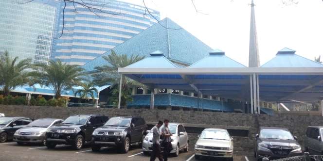 Masjid Raya Pondok Indah, Gaya Tradisional di Era Modern