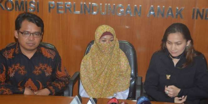Uang 100 Juta Hilang, Ibunda Artis 'Mancung' Lapor ke KPAI