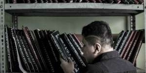 Alquran Braille dari Serpong