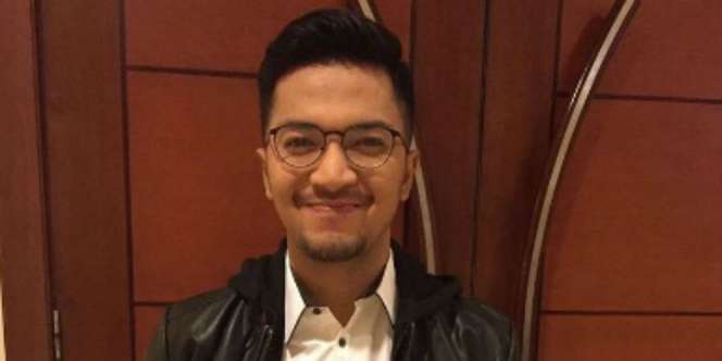 Tinggalkan Dunia Artis, Ihsan Tarore Jajal Bisnis Kuliner