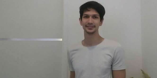Dimas Beck Nikmati Lebaran Bersama Sang Nenek