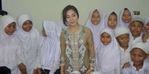 Masya Allah, Nikita Willy Jadi Pengajar Murotal