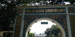 Masjid Agung Sunda Kelapa, Berdiri Megah di Kawasan Elit