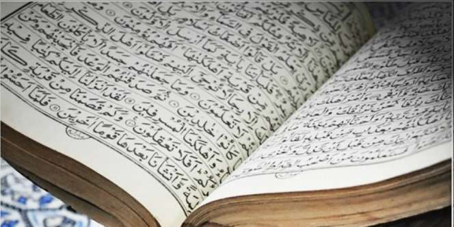 Bagaimana Memperlakukan Mushaf Alquran yang Sudah Rusak