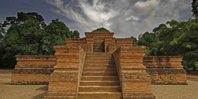 Kembaran Monas Sampai Candi Terluas Se-Indonesia, Ada di Jambi
