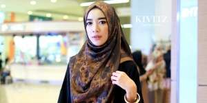 Kivitz: Simpel Elegan `Manilkara Dress`