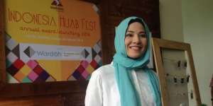 Intip Tutorial Hijab 1 Menit Ala Natasha Rizky