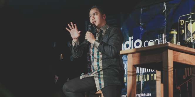 Pandji Pragiwaksono: Stand Up Comedy, Indonesia, dan Mimpinya
