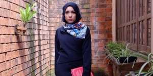 Jenahara: Paduan Hijab Motif Agar Tak Membosankan