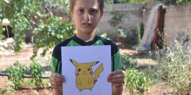 Mengharukan! Berfoto dengan Pokemon Berharap Diselamatkan