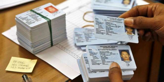 Bikin e-KTP Lama, Pemerintah Dituntut Minta Maaf