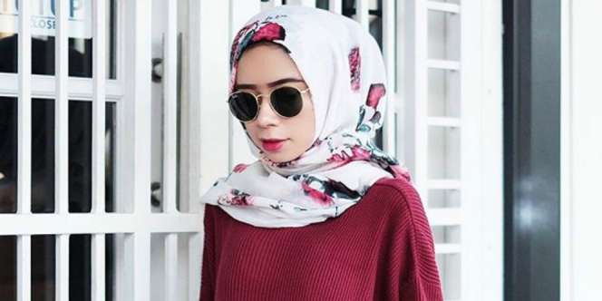 Tutorial Hijab Segiempat Ala Sonya