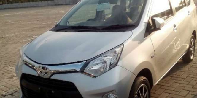 Resmi Dikenalkan, Ini Penampakan Asli Mobil Murah Calya-Sigra