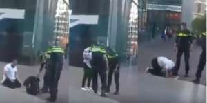 Video Pengguna Jalan Sedang Sholat Ini Jadi Perbincangan