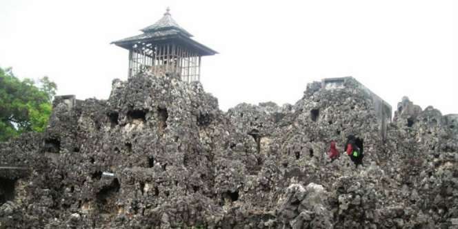 Jangan Sembarangan, Patung Ini Bikin Susah Cari Jodoh