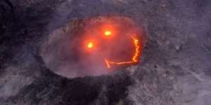 Misteri `Senyum` Menyeramkan Lava Gunung Berapi 