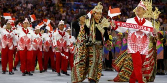 Dihujat Bangsa Sendiri, Kostum Olimpiade Indonesia Tuai Pujian