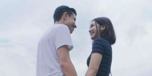 Pacar Bule Mau Belajar Islam, Dea Imut Dapat Restu Ibunda