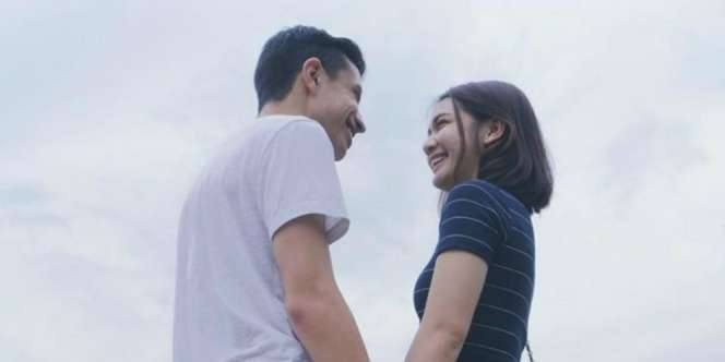 Pacar Bule Mau Belajar Islam, Dea Imut Dapat Restu Ibunda