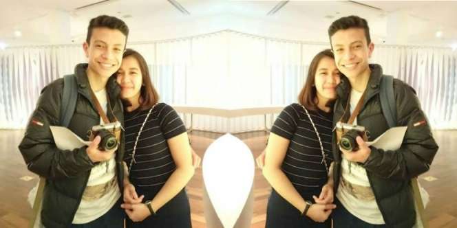 Kekasih Bule Minta Dea Imut Berhijab