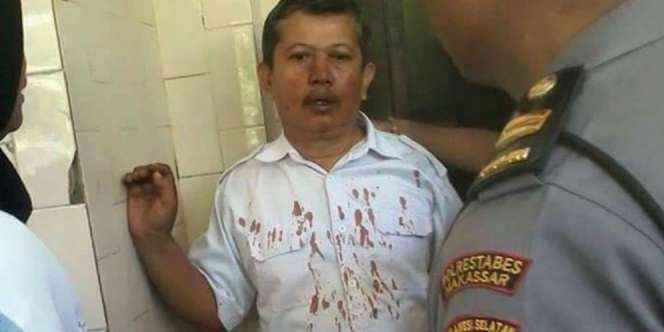 Geger Orangtua Aniaya Guru Karena Tak Terima Anak Dihukum