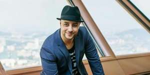 Makna Religius Dibalik Album `One` Maher Zain