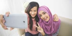 Mau Selfie? Rias Wajah Dulu Yuk!