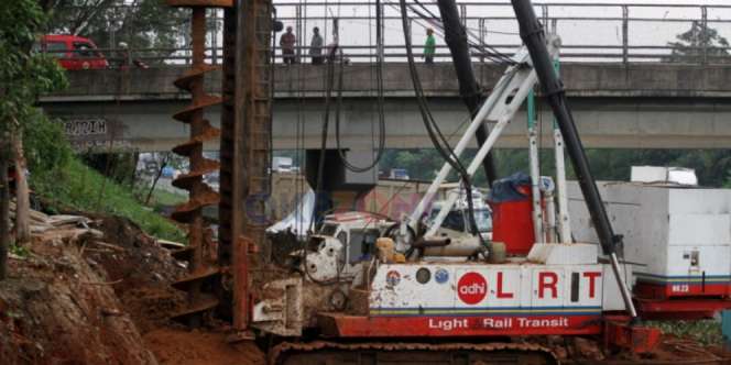 Jokowi Ingin Kebut Proyek Prestisius Kereta LRT