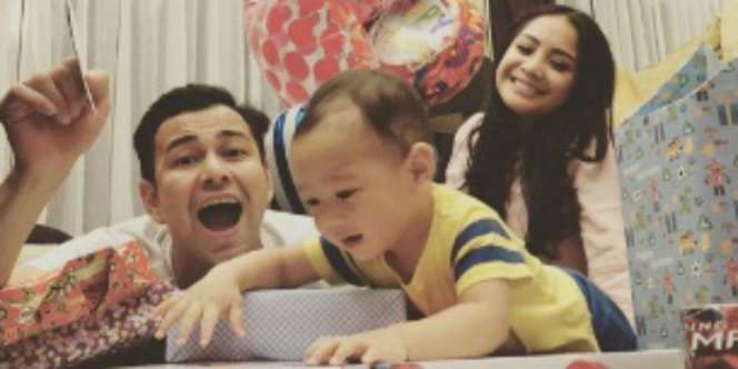 Kado `Wah` Raffi Ahmad di Ultah Pertama Rafathar