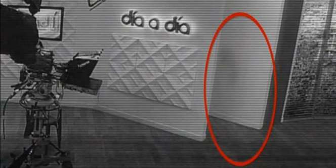 CCTV Rekam Penampakan di Studio TV, Bikin Bergidik!