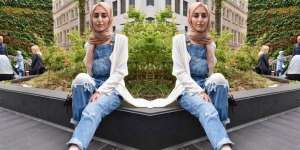 Mira: Trik Kenakan 'Overall' Denim untuk Hijaber