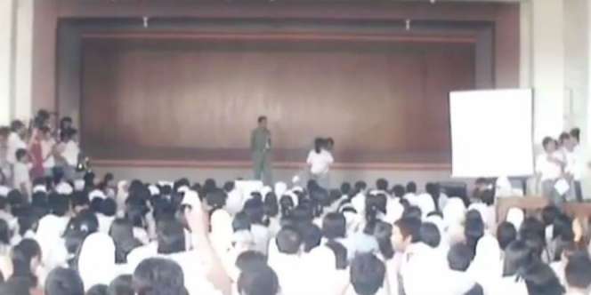 Viral, Video Siswa SMA di Solo Gugat Guru Karena Korupsi