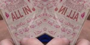 Pelayan Diberi Tip Rp6,6 Juta, Alasannya Bikin Nangis