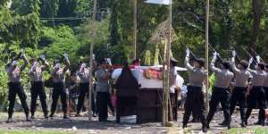 Astagfirullah, Karena Tas Turis Asing Bunuh Polisi di Bali