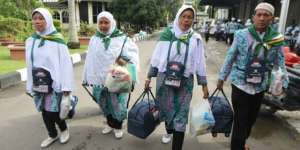 Istri ke-4 Merajuk, Suwito Berangkat Haji Bareng 3 Istri