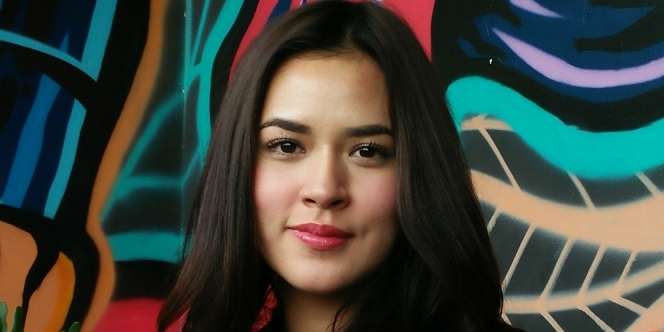 Sumringahnya Raisa Terpilih di Konser 3 Dekade Cinta Chrisye