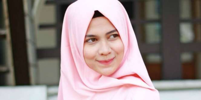Yuk Dapatkan Alis Cantik Hidayatur Rahmi