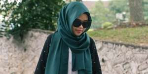 Shea Rasol: Taburan Mutiara di `Outer` Bikin Menawan