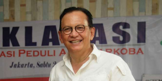 Aa Gatot Terlibat Narkoba, Roy Marten: Kok Dia Ngejilat....