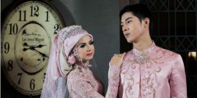 Kenakan Gaun Pengantin Berhijab, Yuki Kato Bikin Heboh Socmed
