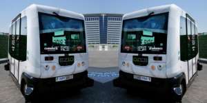Mobil Shuttle Swakemudi Meluncur di Dubai